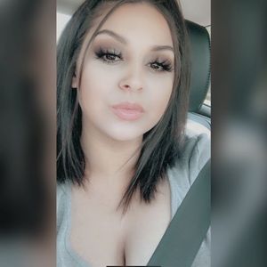 Meet your Posher, Cierra